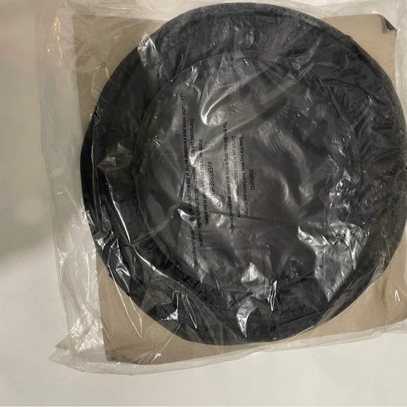 14 inch Instant Couldron weather resistant fabric Halloween decor black - Picture 2 of 2